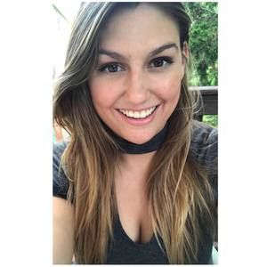 Meet your Posher, Lauren